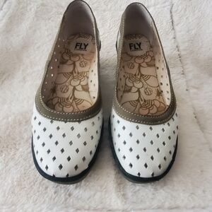 Fly London Women's White Cutout Leather Wedges with Olive Trim Size 38